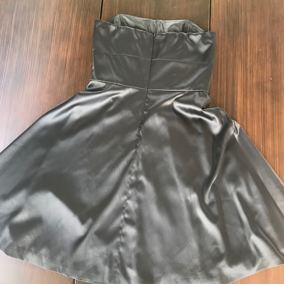 Black House White Market Strapless Dress - Picture 2 of 4